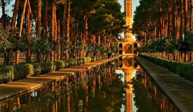 سایبان برقی در ابرکوه یزد