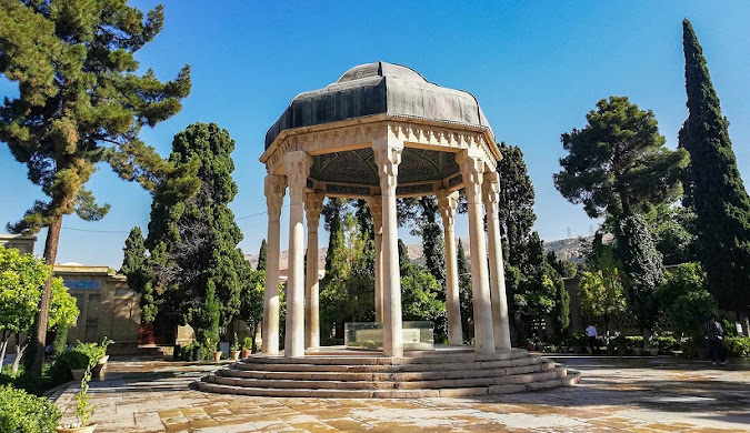 سایبان برقی در حافظیه