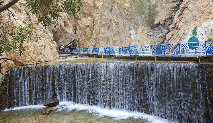 سایبان برقی مغازه در کهگیلویه و بویراحمد