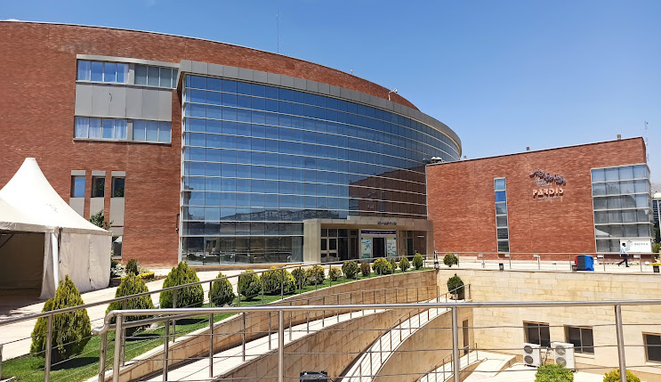 ساخت سایبان پارکینگ و حیاط پردیس تهران