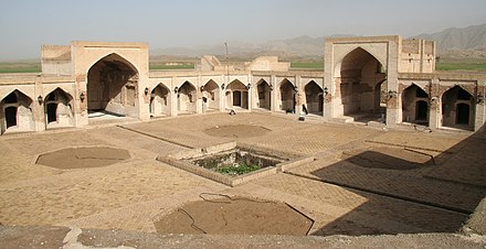 کاروانسرای-خاتون-آباد